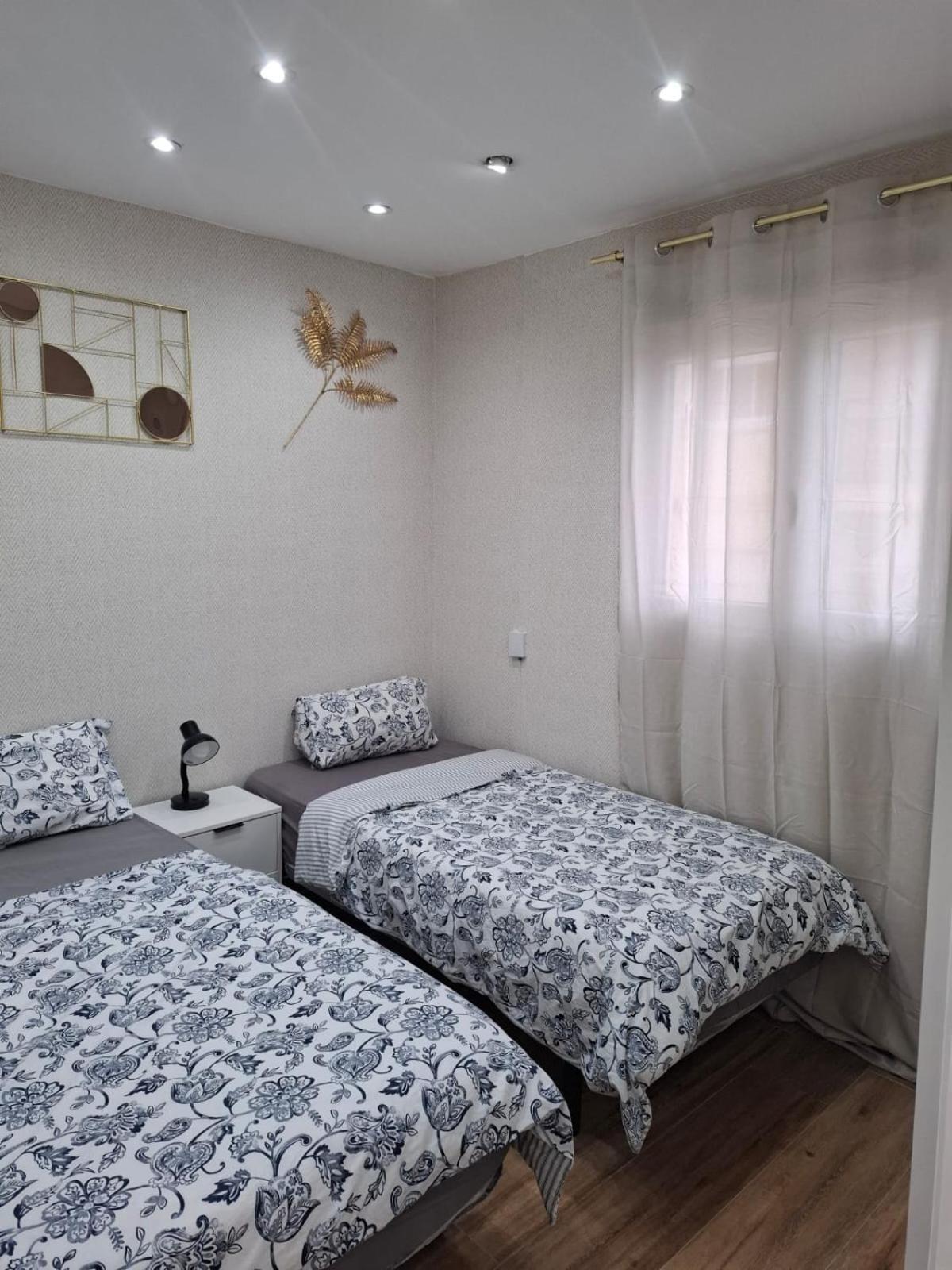Centrum F Alicante Habitación foto