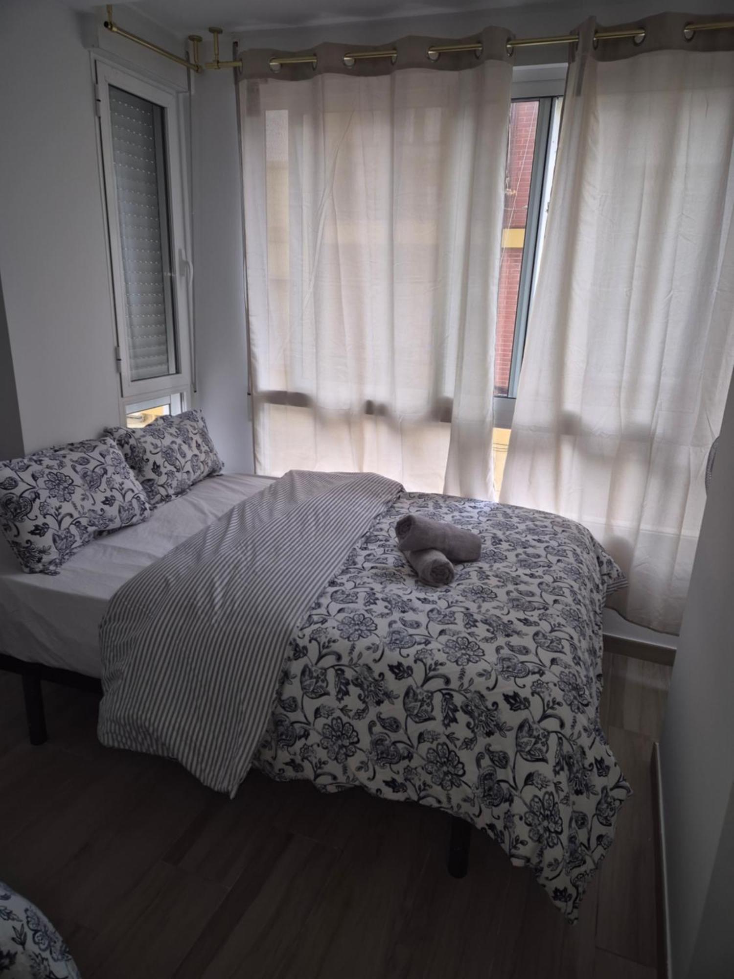 Centrum F Alicante Habitación foto
